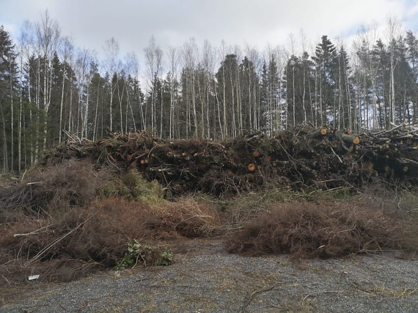 Åkersberga, Österskär