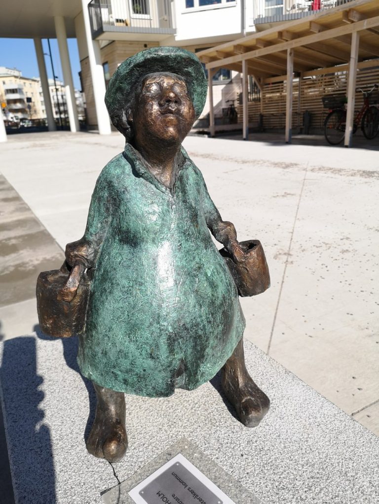 Vera Vattnare av May Lindholm, Åkersberga